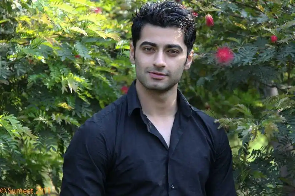 harshad-arora-photo-tring.jpg harshad-arora-photo-tring