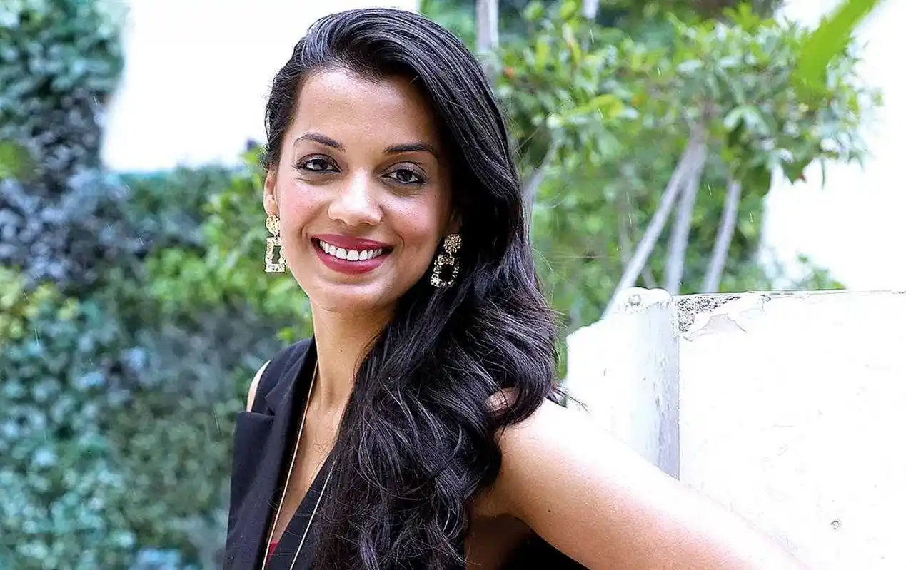 mugdha-godse-image-tring