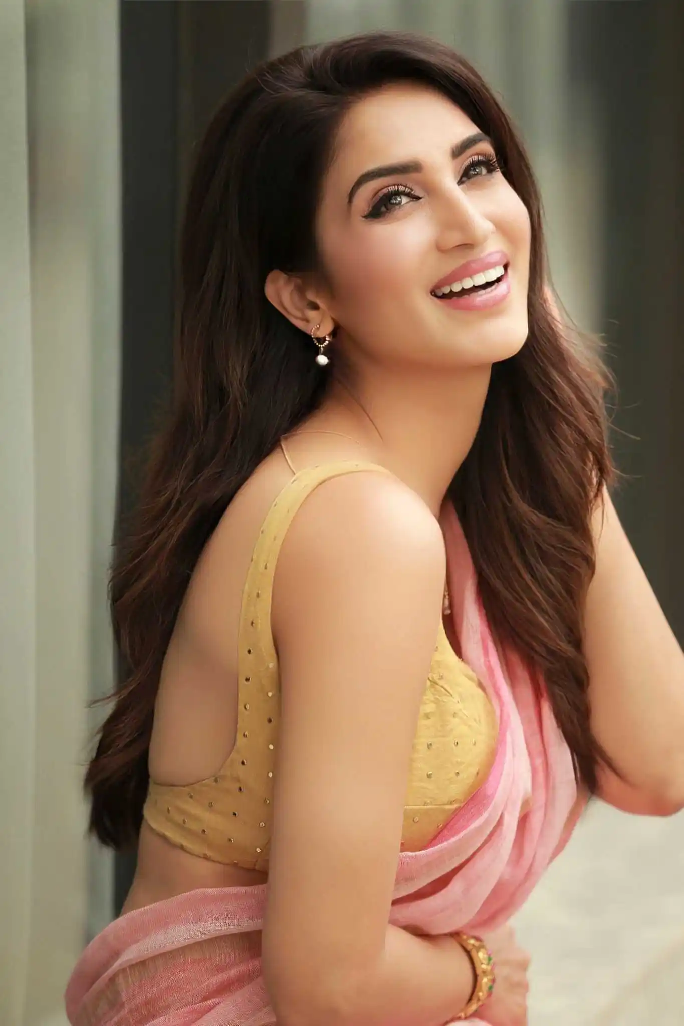 Marathi movie actress smita gondkar