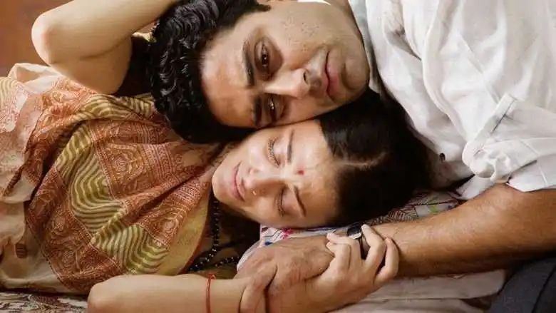 Guru-2007-movie-scene.jpg Guru Movie Scene starring Aishwarya rai and abhishek bachchan