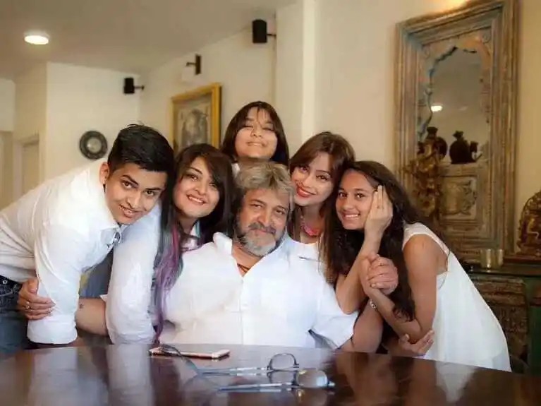 SaieeManjrekarFamily.jpg Saiee-Manjrekar-Family