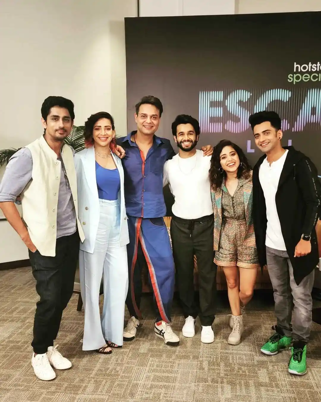 Casting of Escaype Live 