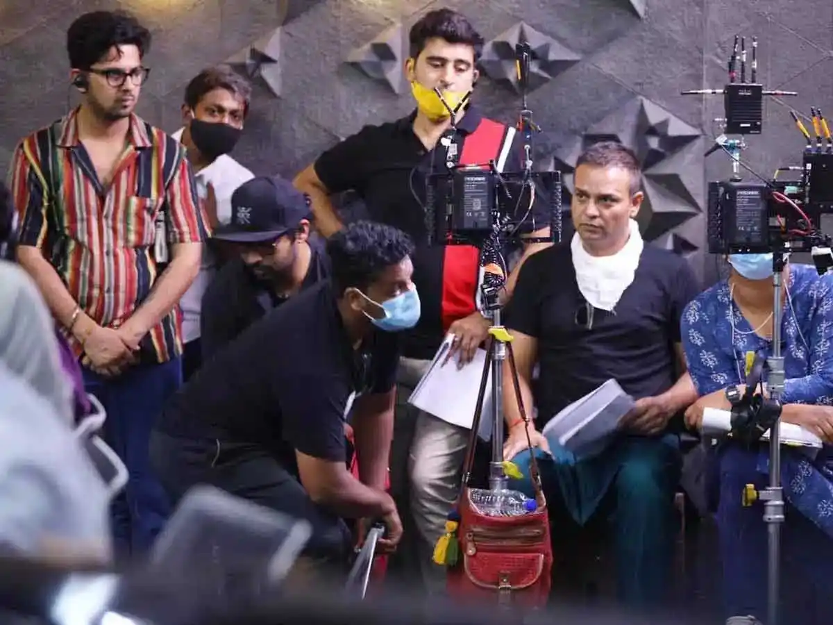 behind the scenes of escaype live