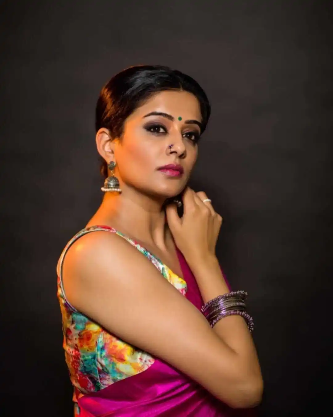 Priya Mani Raj Potrait Picture.jpg