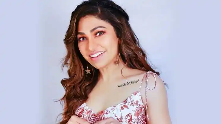 Tulsi-Kumar.jpg Tulsi-Kumar