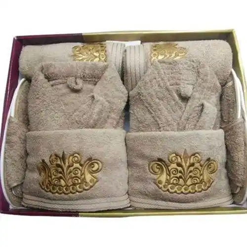 Wedding Reception Gifts For Friends .jpg Wedding Reception Gifts For Friends