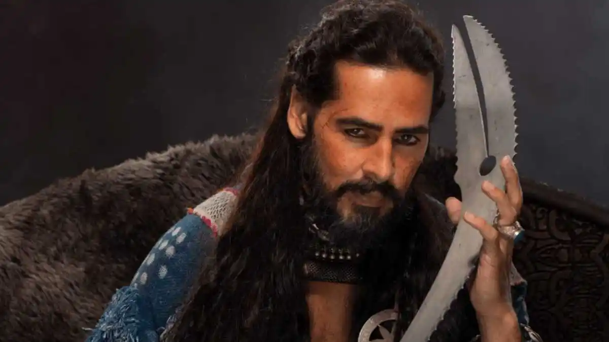 dino-morea-career-image.jpg dino-morea-career-image