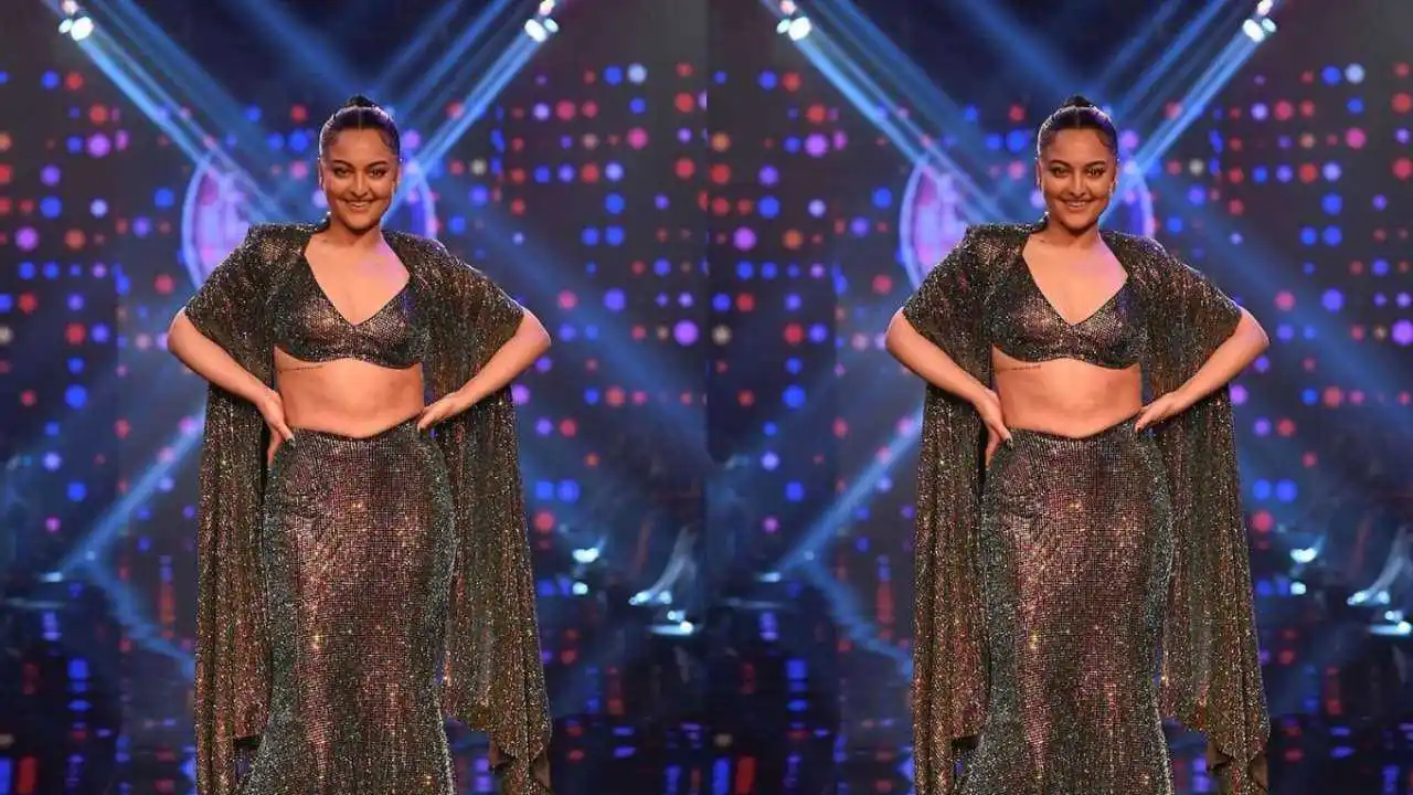 sonakshi-sinha-lakme-fashion-week-2023.jpg Lakme Fashion Week 2023: Shilpa Shetty, Sonakshi Sinha, celebs who rocked  the ramp on day 2