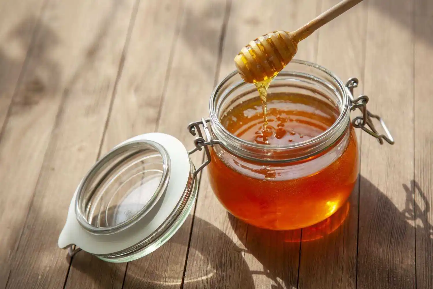 Honey Jars.jpg Sweet New Year Gift Ideas for Customers