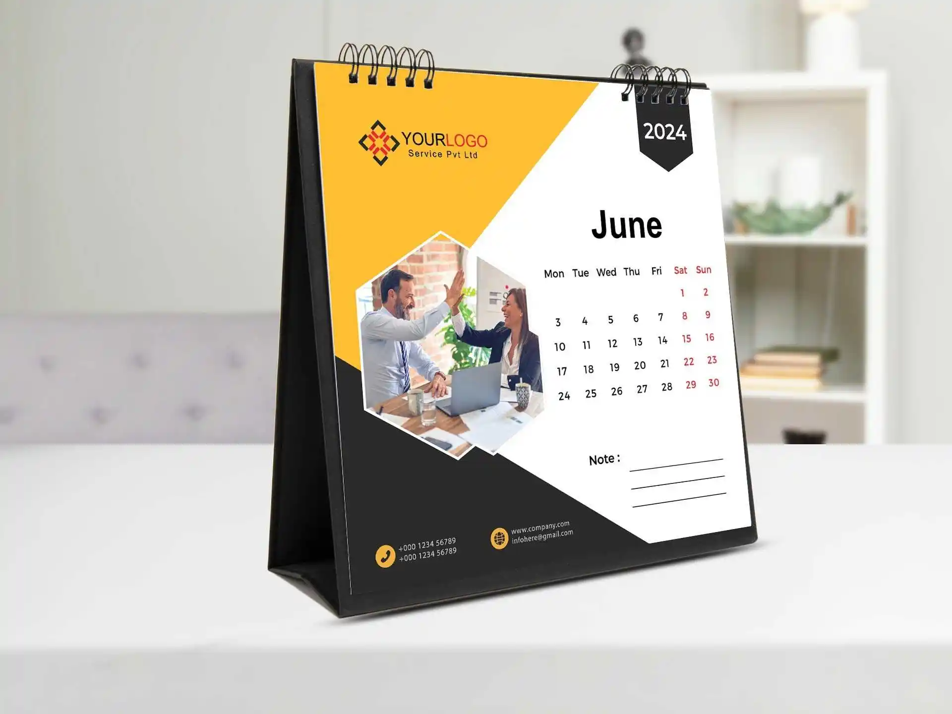 Custom Branded Calendars.jpg Best New Year Gift Ideas for Corporate