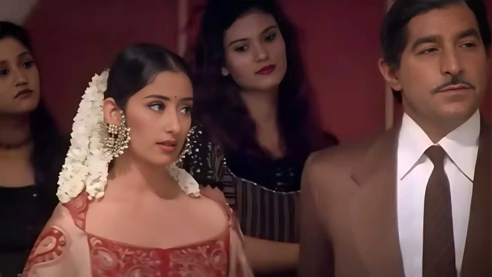 Dalip Tahil in Gupt - The Hidden Truth.tring Dalip Tahil in Gupt - The Hidden Truth