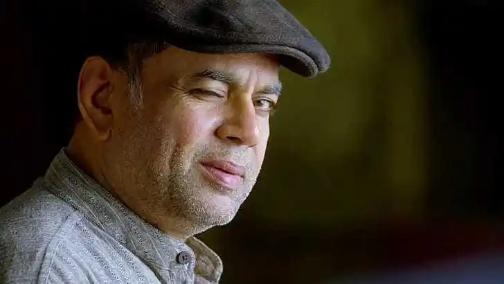 Paresh Rawal Wink.tring Paresh Rawal Wink