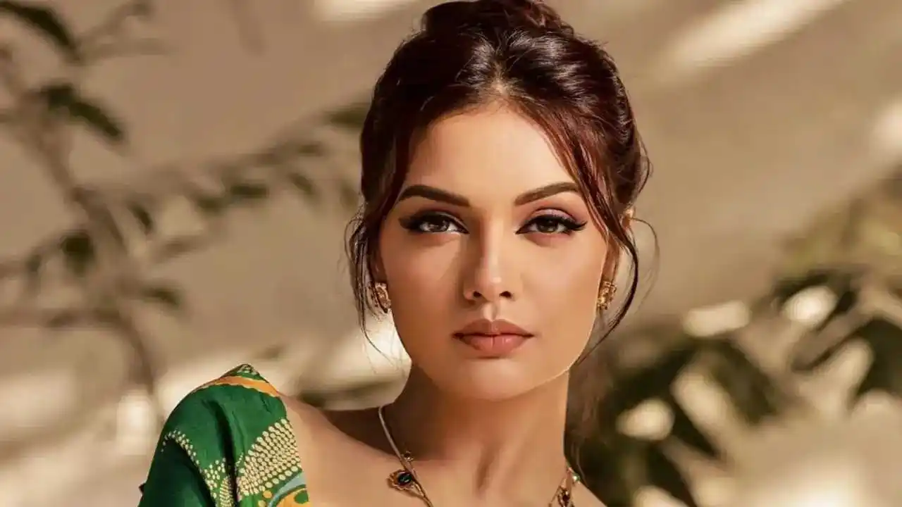 Divya Aggarwal.tring Divya Aggarwal