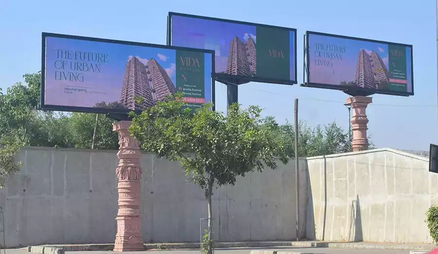 Benefits of Digital Road Advertising in Ahmedabad