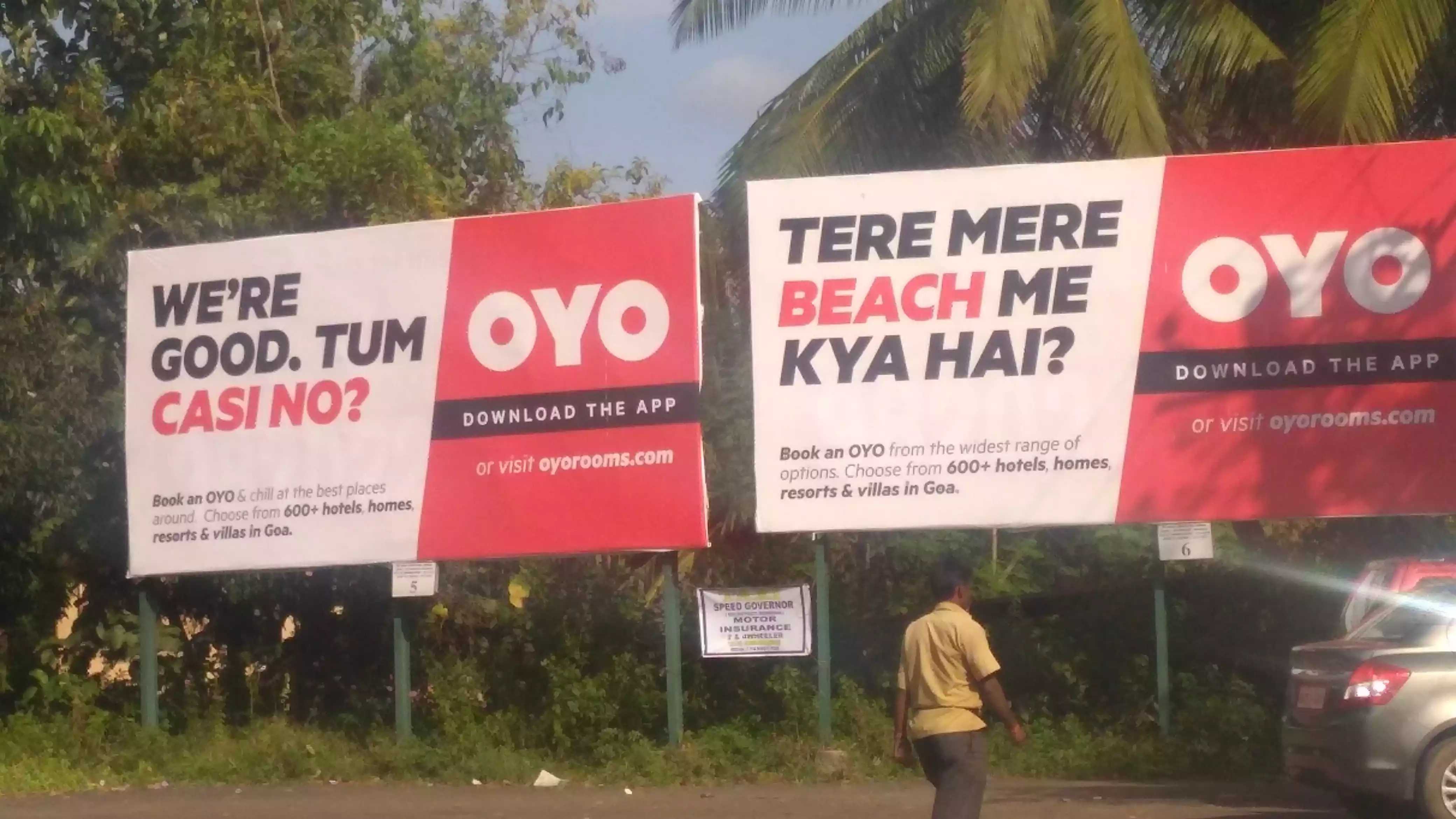oyo room billboard in goa