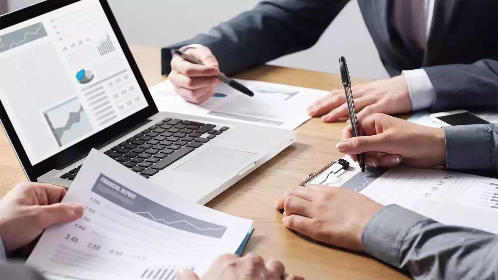 5 Powerful Financial Service Marketing Strategies 5 Powerful Financial Service Marketing Strategies