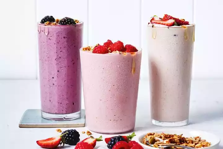 Smoothie Branding and Logo Design Ideas