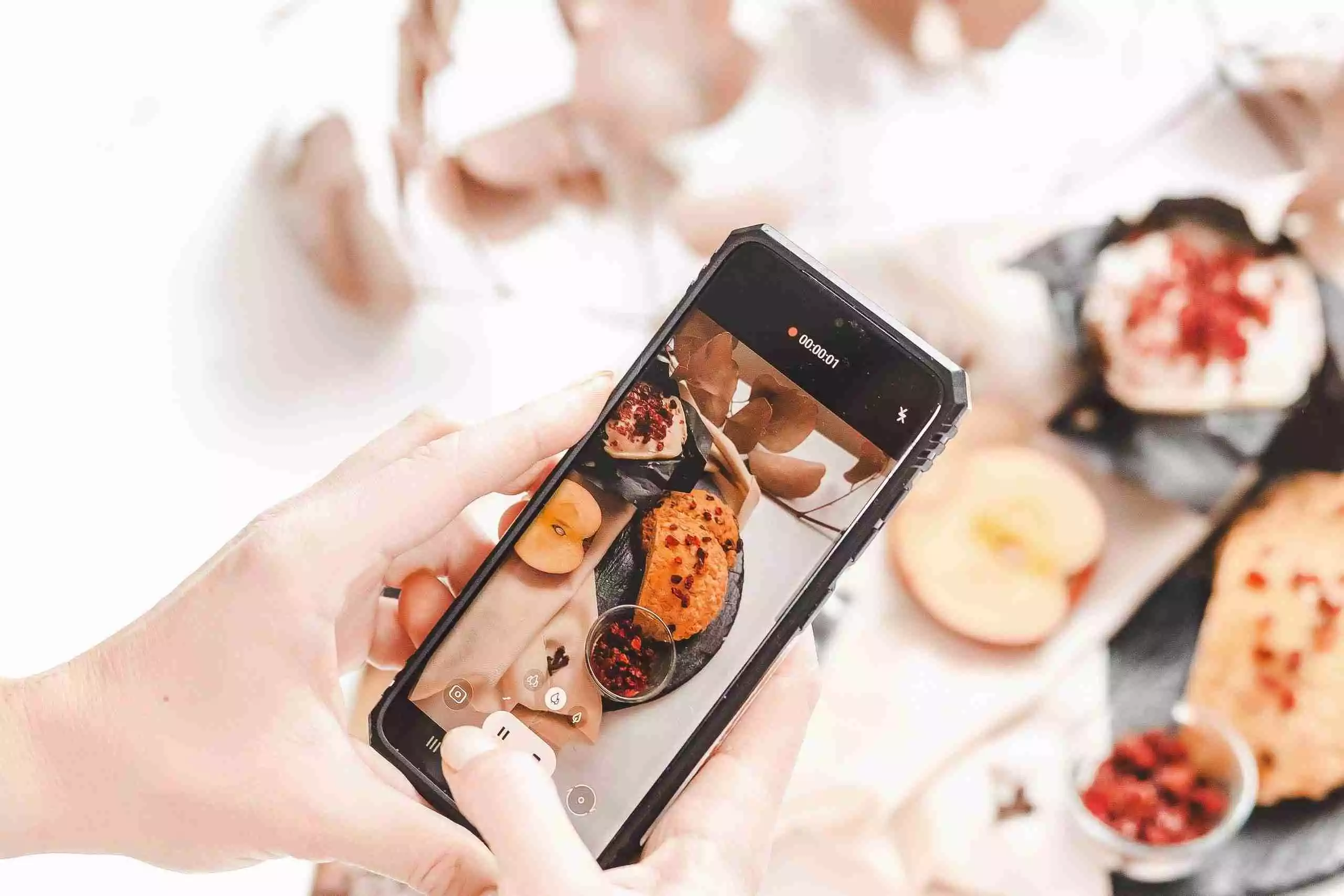 Utilise Social Media Platforms.tring Utilise Social Media Platforms