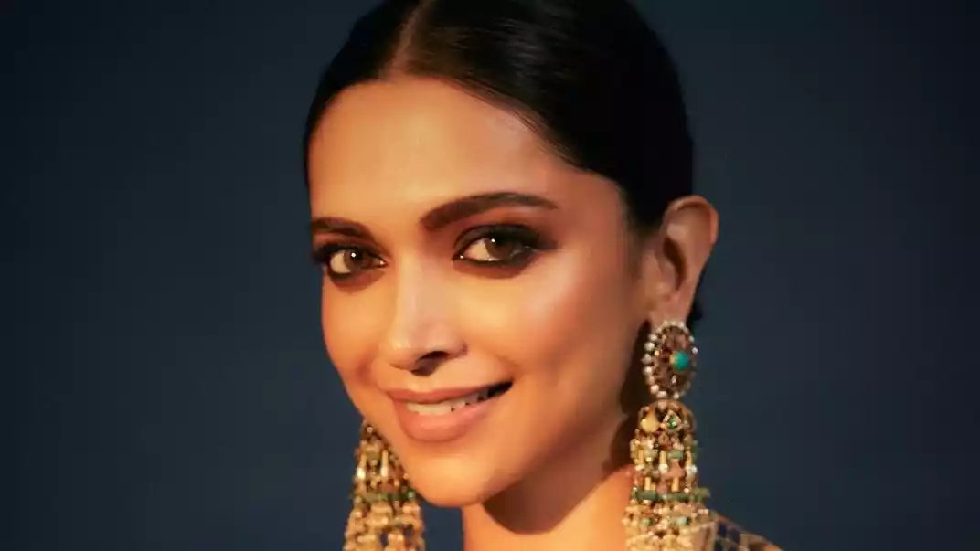The Impact of Makeup Ads with Celebrities on Consumer Behaviour in India