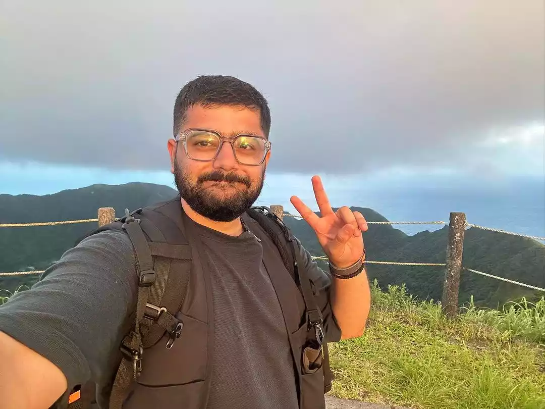 Travel Vlogger Monkey Magic Travel Vlogger Monkey Magic