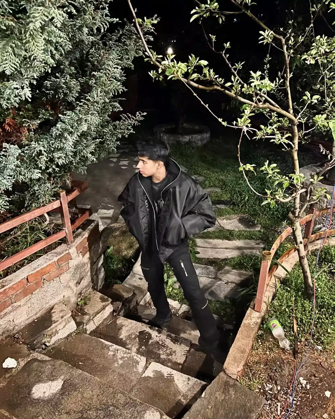 Travel Vlogger Zaid ZIZ Travel Vlogger Zaid ZIZ