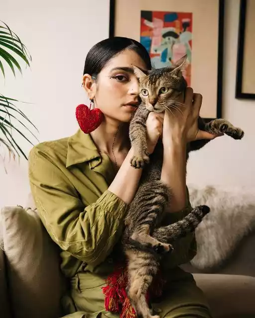 Kavya-Trehan Kavya Trehan with her cat