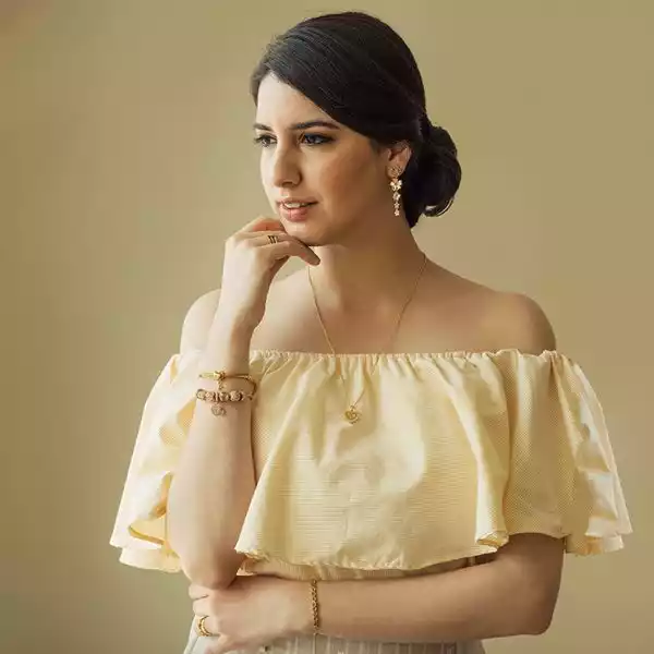 Anahita Dhondy Anahita Dhondy Glam Look