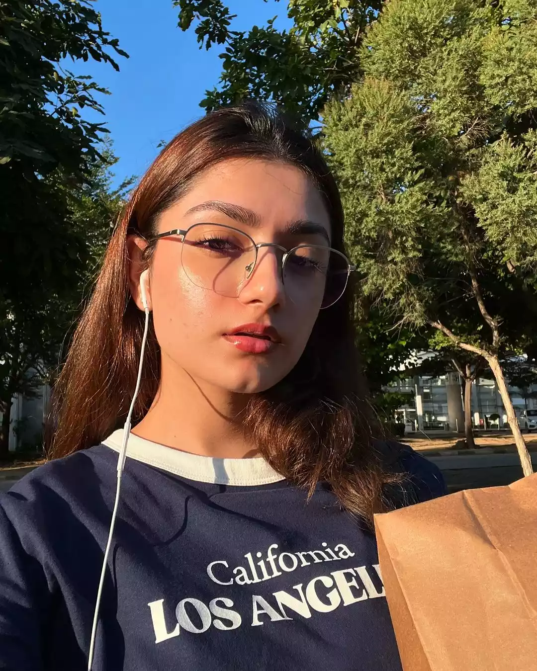 Beauty Influencer Amulya Rattan Beauty Influencer Amulya Rattan