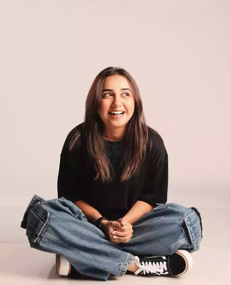 mostlysane Prajakata Koli