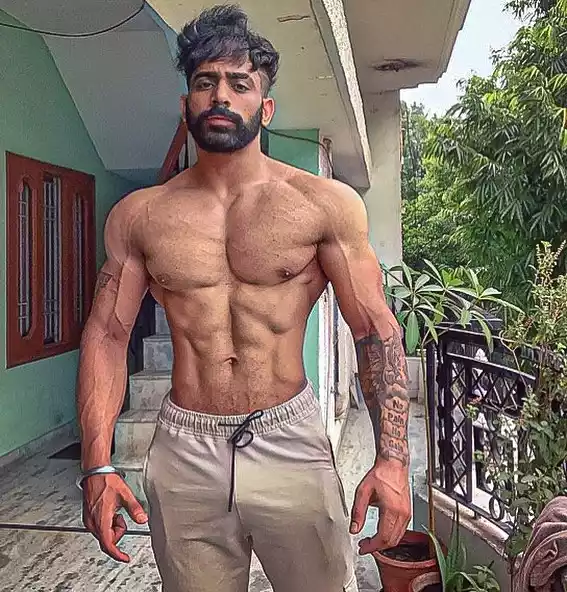 Weight loss influencer Dhruv Madaan.jpg Weight loss influencer Dhruv Madaan