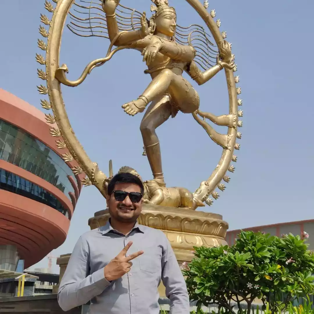 Travel Food Vlogger Nikunj Vasoya