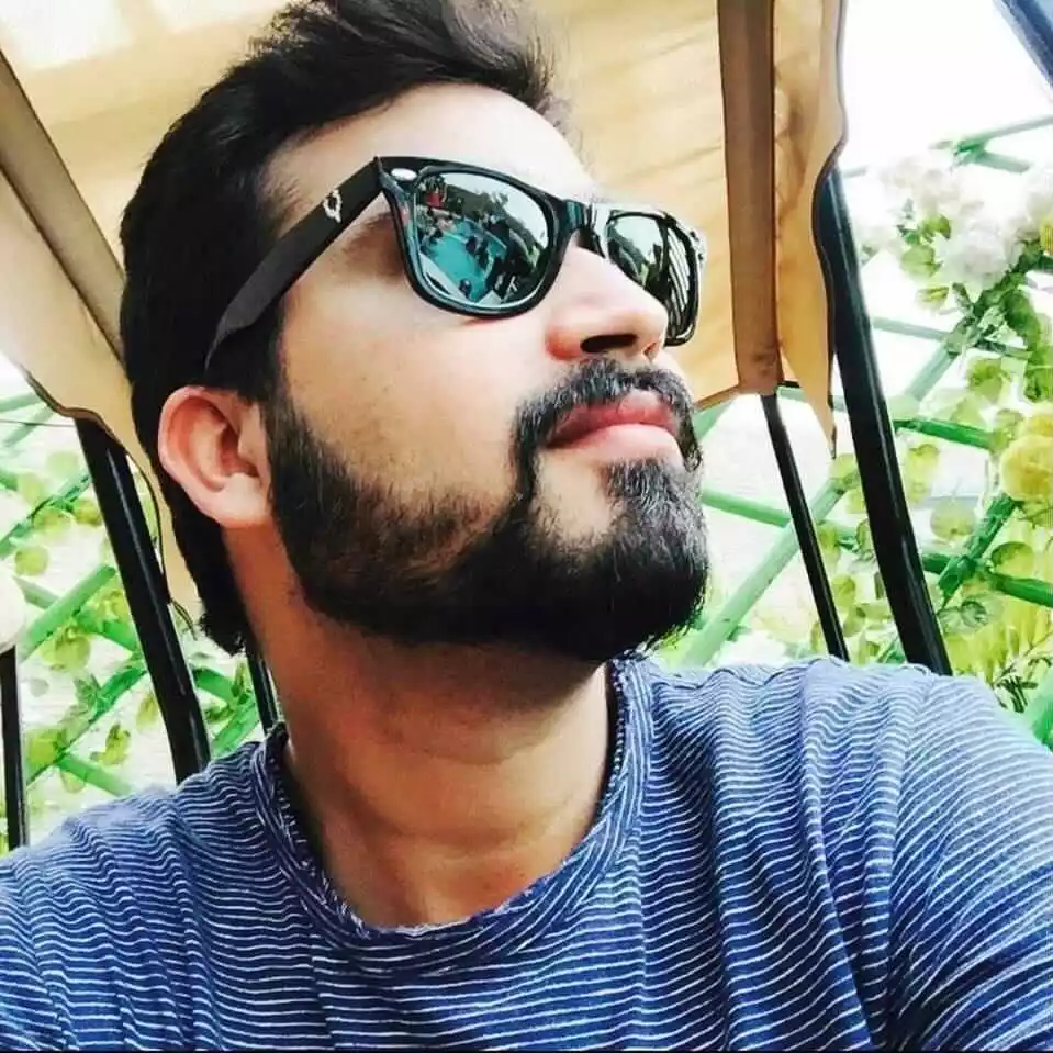 Travel Food Vlogger Virtual Banjara