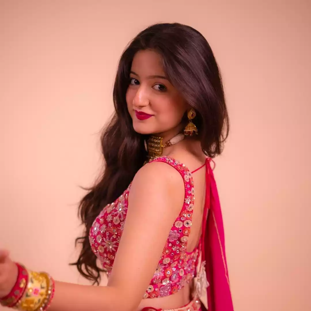 Gen Z Beauty Influencer Jhanvi Bhatia Gen Z Beauty Influencer Jhanvi Bhatia