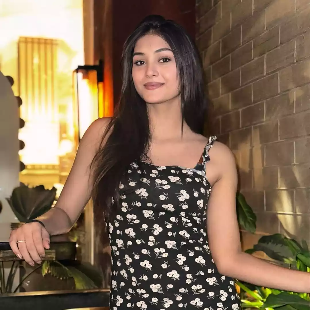 Influencer Aditi Tripathi Influencer Aditi Tripathi