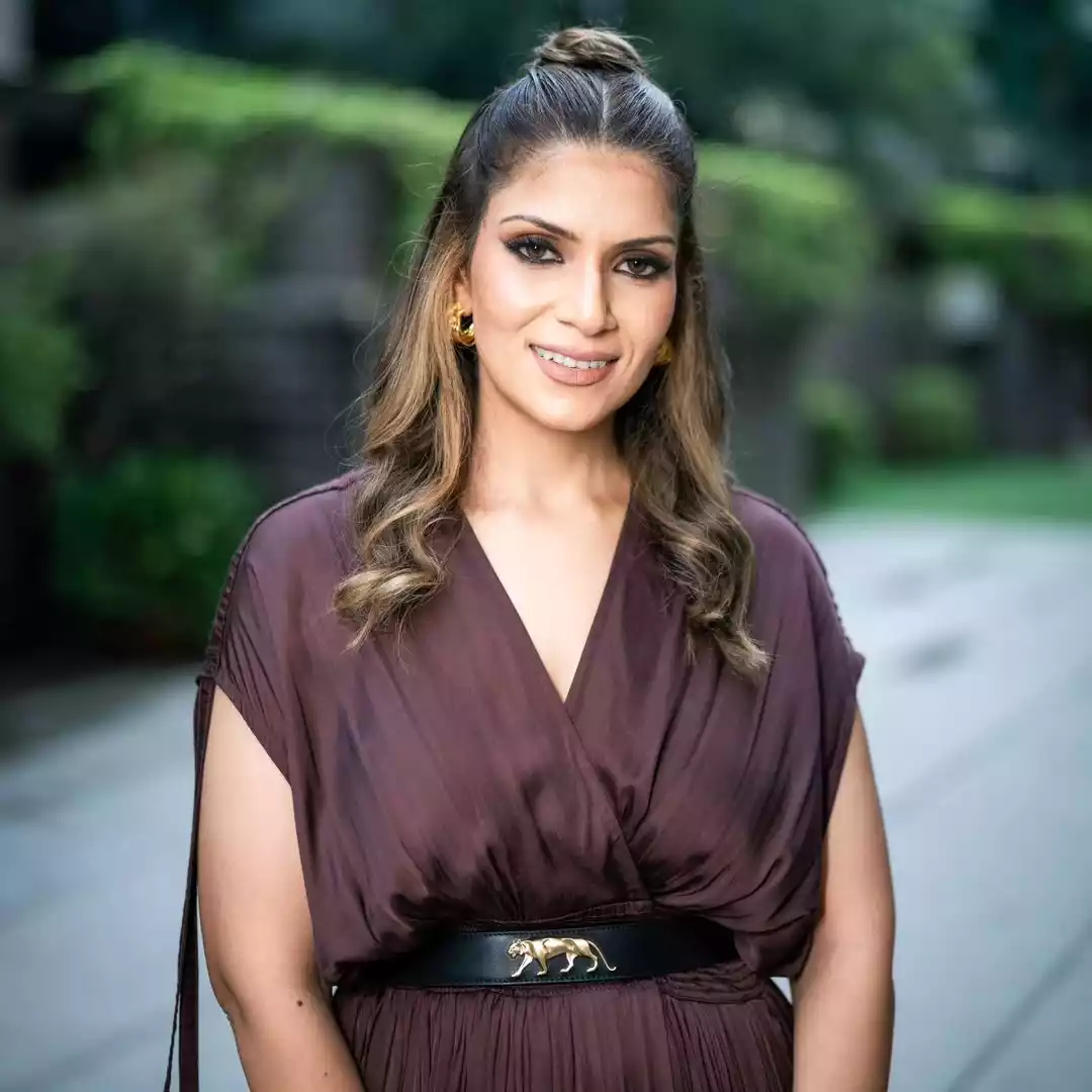 Mom fitness influencer Zahra Abiali Jani (beingmom_andbeyond).jpg Mom fitness influencer Zahra Abiali Jani (beingmom_andbeyond)