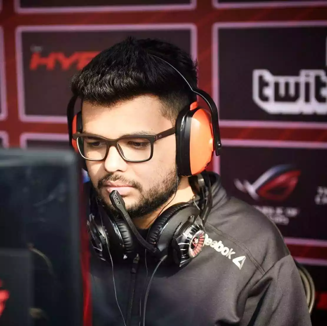 Omkar "Pasoll" Urunkar Omkar "Pasoll" Urunkar