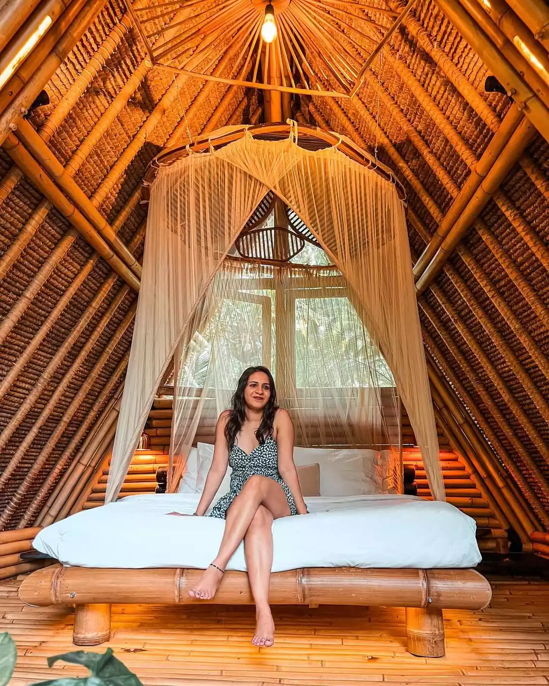 Luxury Travel Influencer Noon Luxury Travel Influencer Noon