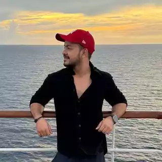 Luxury Travel Influencer Anunay Sood Luxury Travel Influencer Anunay Sood