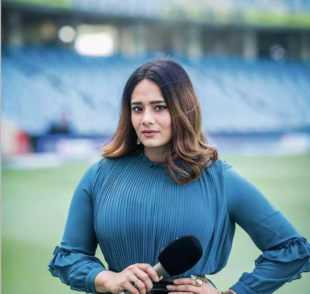 Mayanti Langer  Mayanti Langer