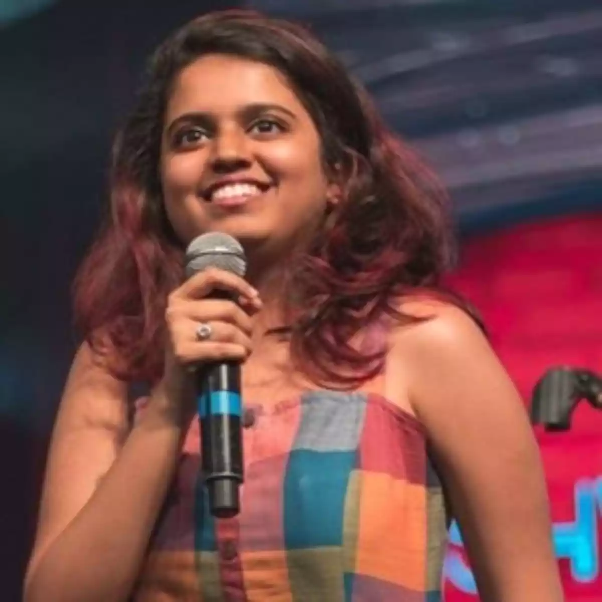 Aishwarya Mohanraj Aishwarya Mohanraj