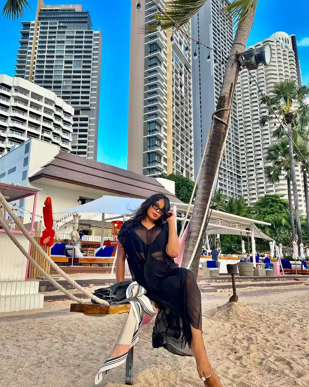 Mona-Varonica-Campbell