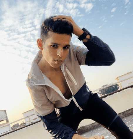 Celebrity Aman Poddar - Tring India