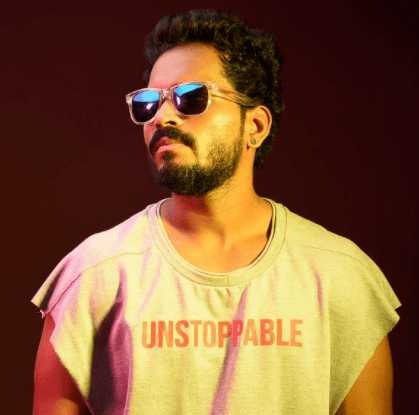 Celebrity Kryso - Tring India