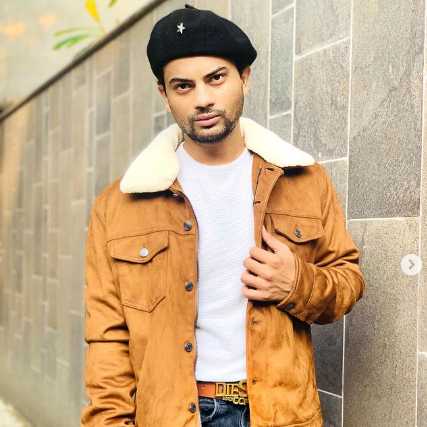 Celebrity Aditya Jag Kothari - Tring India