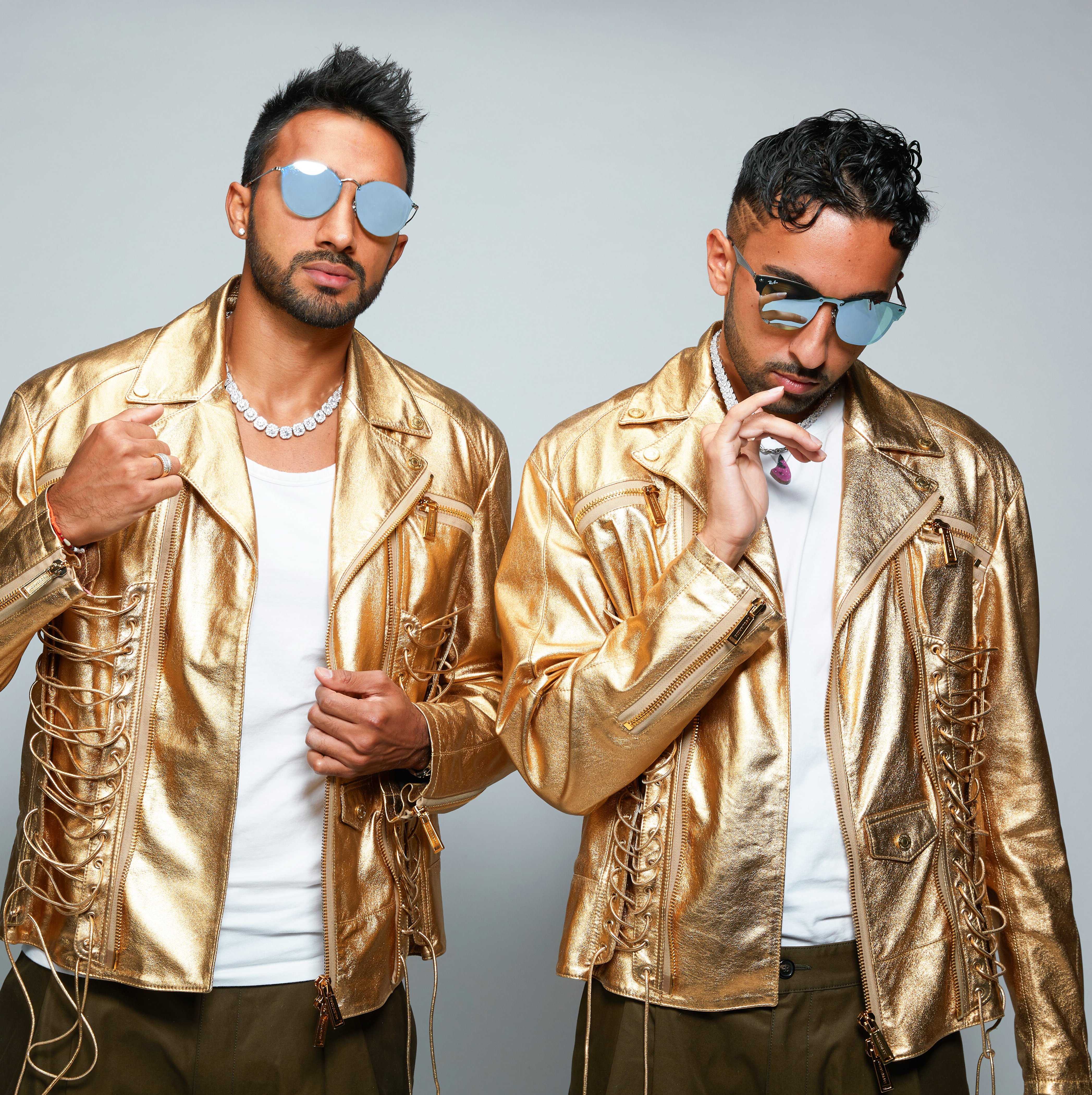 Celebrity Twinjabi - Tring India