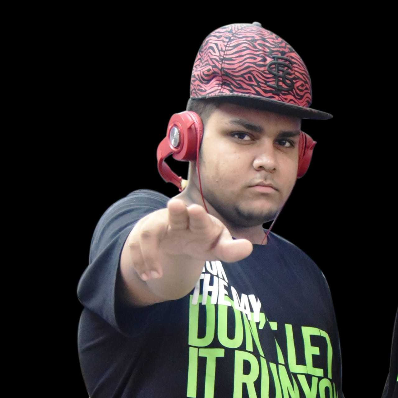 Celebrity Shafat Khan - Tring India