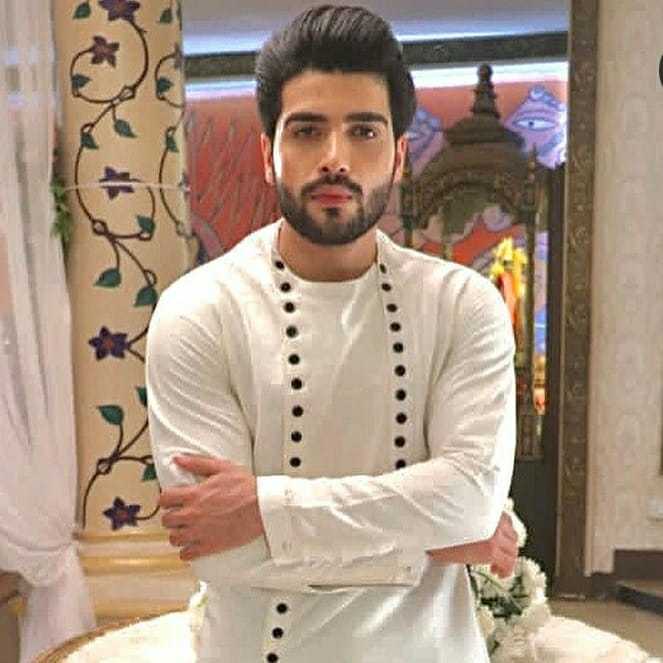 Celebrity Pranav Kumar - Tring India