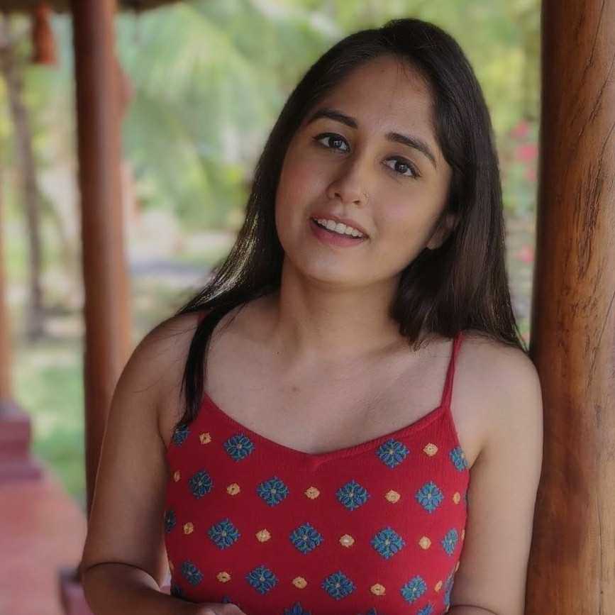 Celebrity Haritha Parokod - Tring India