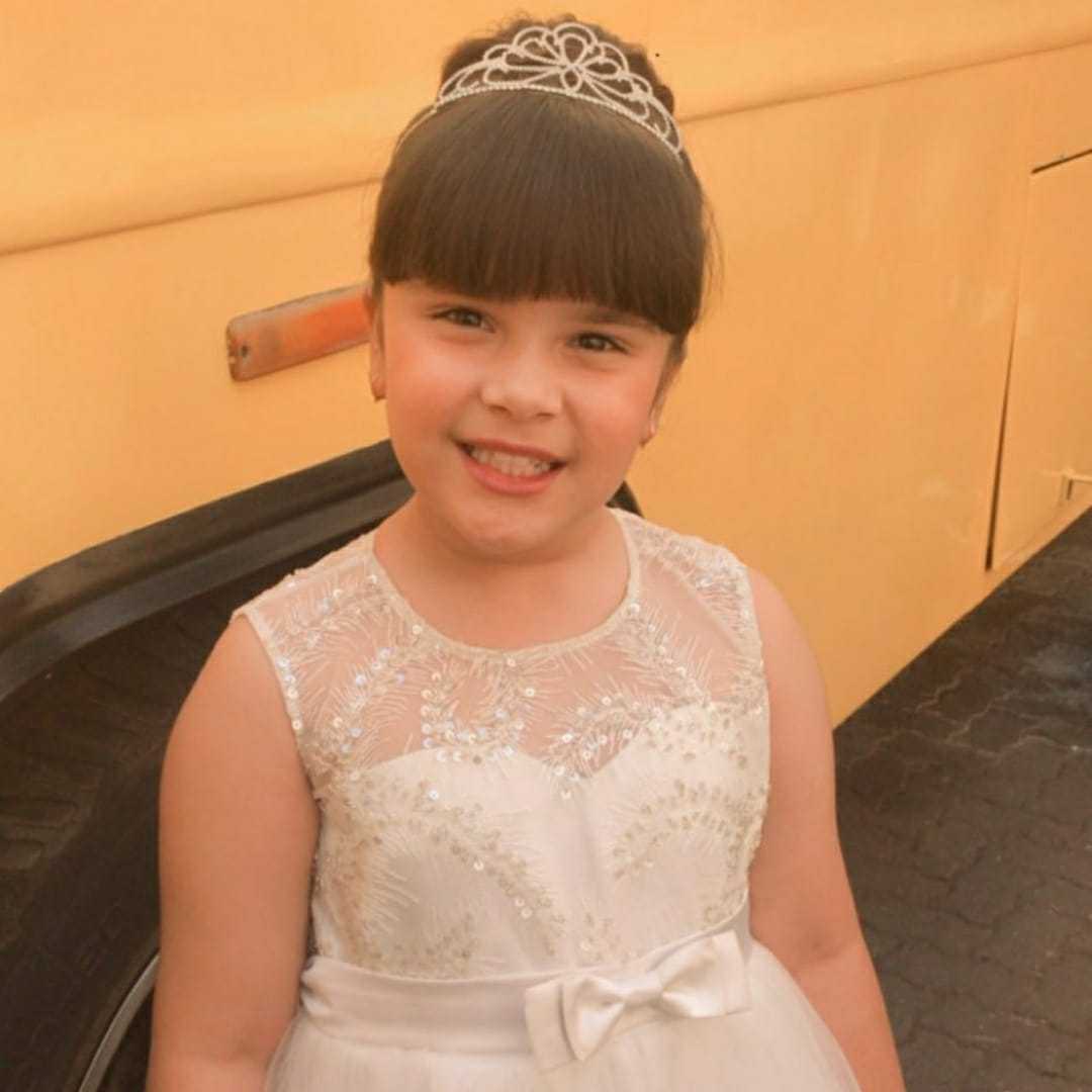 Celebrity Anushka Sharma - Tring India