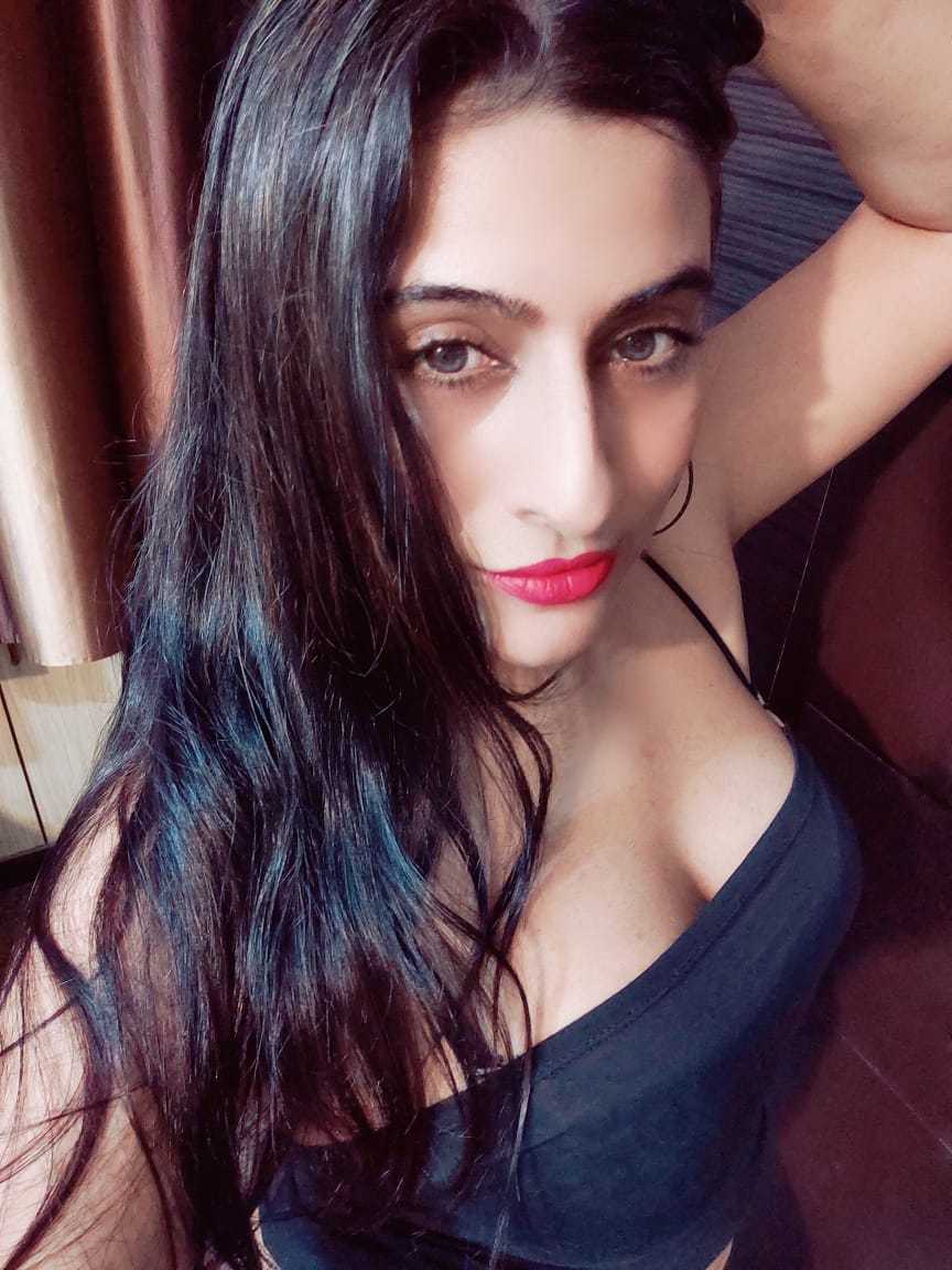 Celebrity Sonal Udeshi - Tring India